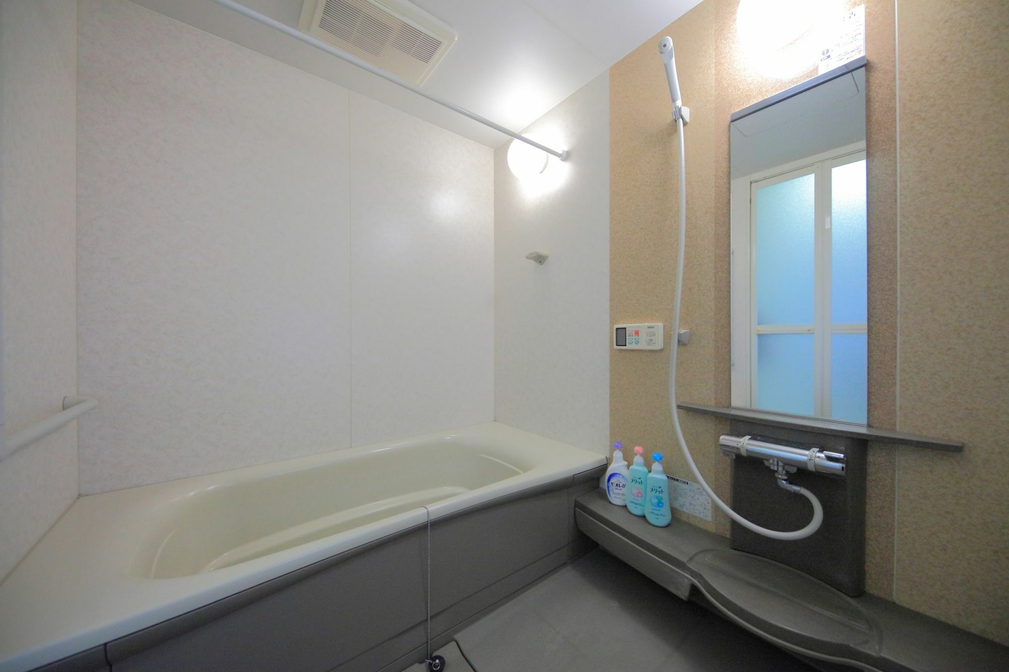 Grandouce Shinsaibashi-Higashi Apartment Осака Екстериор снимка